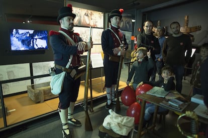 Aspecte de la jornada de portes obertes del Museu d'Història de Catalunya.