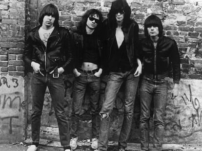 Ramones: de pioneiros do punk a figurino de 'it girls'