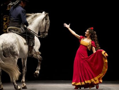 El espect&aacute;culo &#039;Carmen&#039;, de Salvador T&aacute;vora.