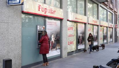 Oficina del banco Popular en la calle Genova de Madrid