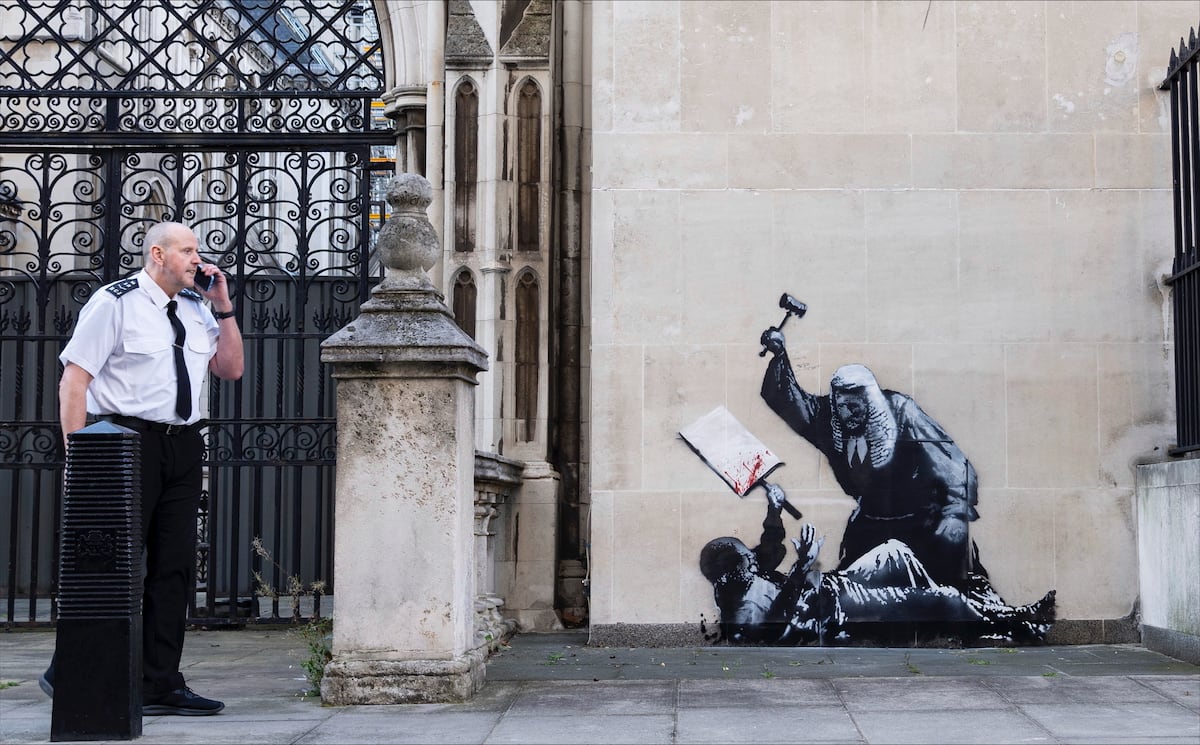 Banksy impacta Londres con mural polémico
