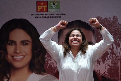 Caty Monreal candidata por Morena a la alcaldía Cuauhtémoc durante un acto de campaña el 3 de abril del 2024.