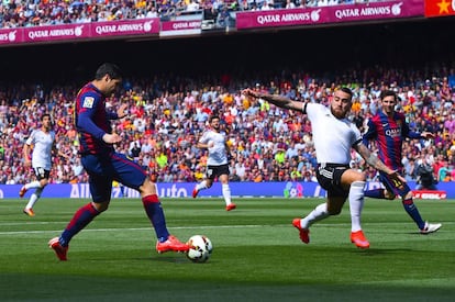 El gol de Luis Suárez, desde otro ángulo.