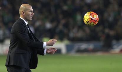 Zidane, en el partido ante el Betis.