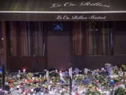 Tributo a laf víctimas de los ataques del viernes en París.