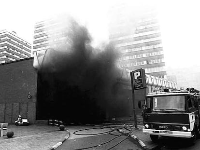 Imagen del atentado de ETA contra el supermercado Hipercor de Barcelona, en junio de 1987.
