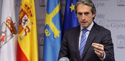 El ministro de Fomento, Íñigo de la Serna.