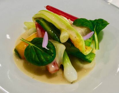 Menestra con las verduras de Cultivo Desterrado / Capel