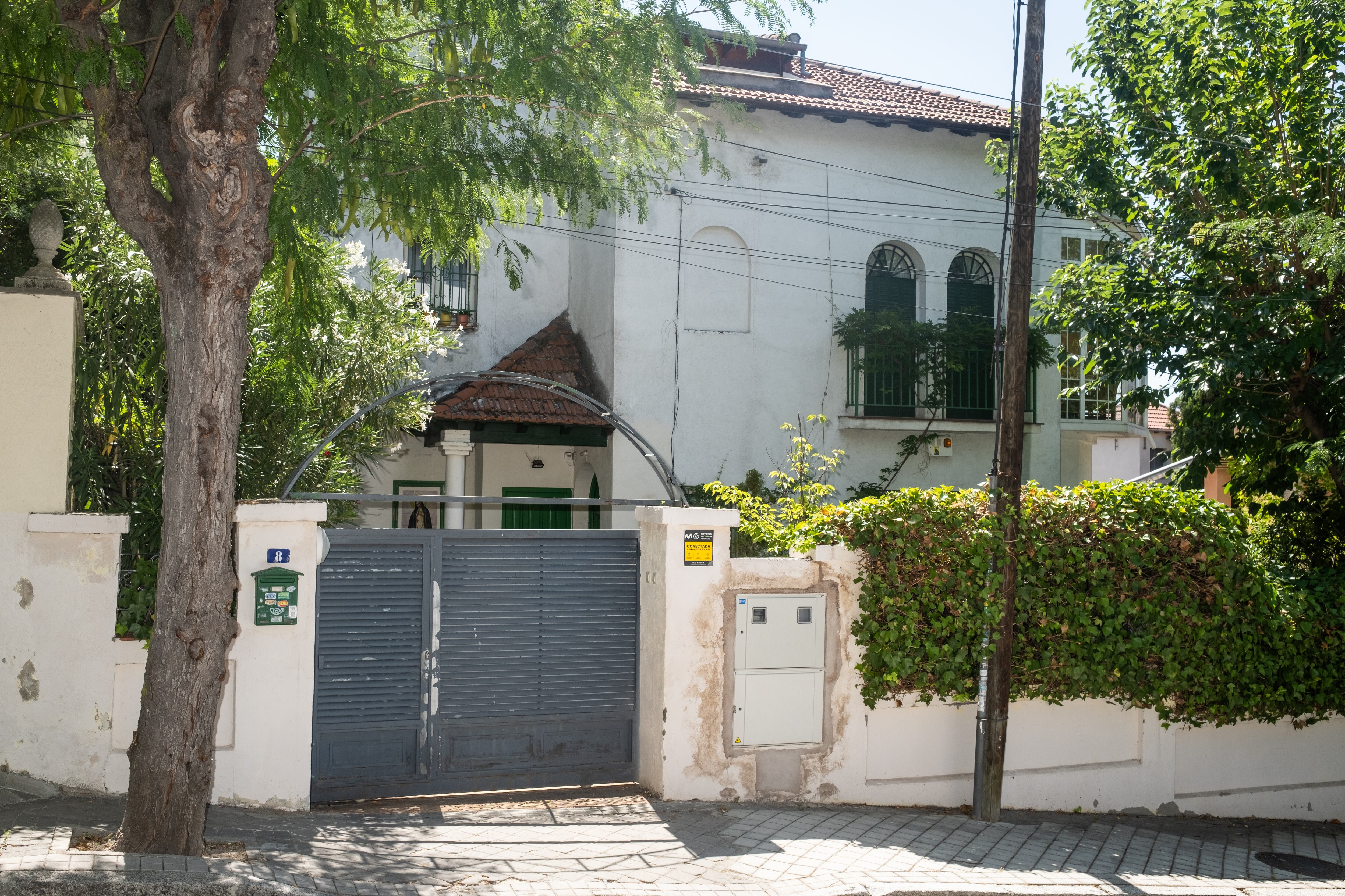 Viviendas unifamiliares, en la colonia Los Pinares.