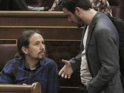 Pablo Iglesias y Alberto Garzón, la semana pasada en el Congreso.
