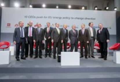 Los presidentes y consejeros delegados de las diez grandes empresas europeas del sector energ&eacute;tico: el consejero delegado (CEO) de Enel, Fulvio Conti; el CEO de E.ON, Johannes Teyssen; el CEO de Gas Natural, Rafael Villaseca Marco; el CEO de Vattenfall, Loseth Oystein; el presidente de Iberdrola, Ignacio Gal&aacute;n; el CEO de Eni, Paolo Scaroni; el presidente de GDF Suez, Gerard Mestrallet; el representante de CEZ Group Pavel Cyrni, el CEO de Gasterra, Gertjan Lankhorst; y el CEO de RWE, Peter Terium.