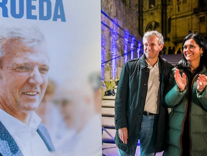 Alfonso Rueda y la secretaria general del PP, Paula Prado, junto al cartel electoral del candidato popular, en el acto de apertura de campaña celebrado el jueves en la plaza del Obradoiro, en Santiago de Compostela.