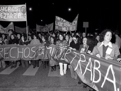 Manifestación en Madrid del Día Internacional de la Mujer, el 8 de marzo de 1978.