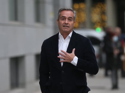 El ex consejero delegado del BBVA Ángel Cano, a su entrada en la Audiencia Nacional el pasado 21 de diciembre para declarar en el 'caso Villarejo'.
