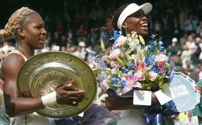 Serena y Venus, tras la final de Wimbledon en 2002.