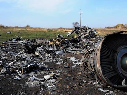 Los restos del vuelo MH17, estrellado cerca de Rassipnoe (Ucrania), en julio de 2014.