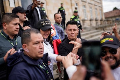 María Fernanda Cabal, senadora de Colombia y precandidata presidencial, acudió a mostrar su apoyo.