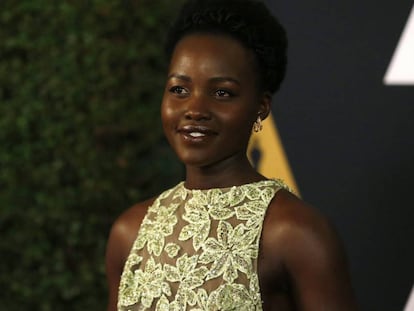 Lupita Nyong&#039;o, en la entrega de premios Governors en Los &Aacute;ngeles.