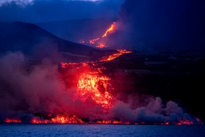 The lava as it began to reach the coast of La Palma. 
