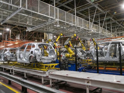 Fábrica de Opel en Figueruelas (Zaragoza), en el parón del 16 de marzo de 2020 con motivo de la pandemia.