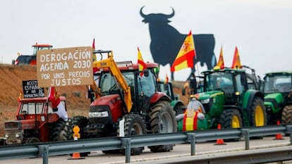 Imagen de una de las tractoradas protagonizadas por los agricultores y ganaderos españoles.
