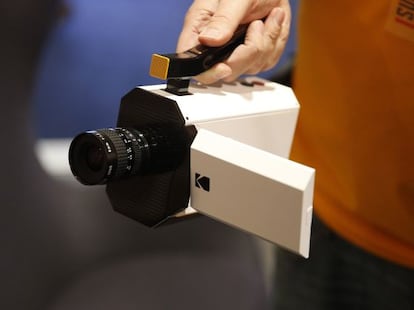 La nueva cámara, a la vez digital y analógica (Super 8), de Kodak.