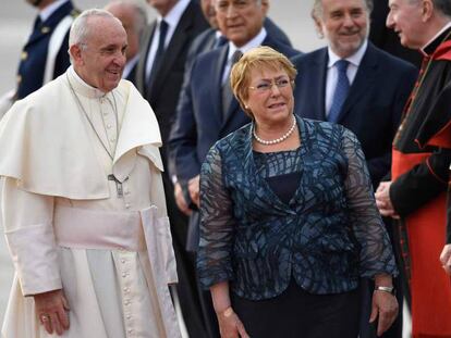  El Papa Francisco y la presidenta Michelle Bachelet, en Chile. 