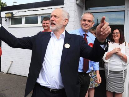 EL l&iacute;der laborista, Jeremy Corbyn, este s&aacute;bado en un acto electoral en Beeston.
