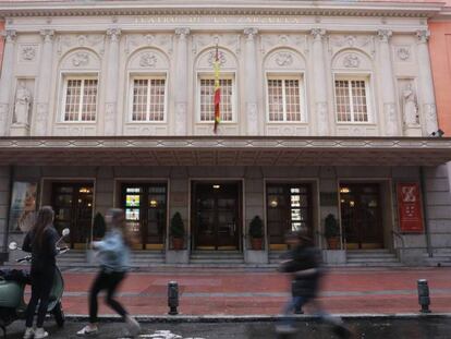 Fachada del madrileño Teatro de la Zarzuela.