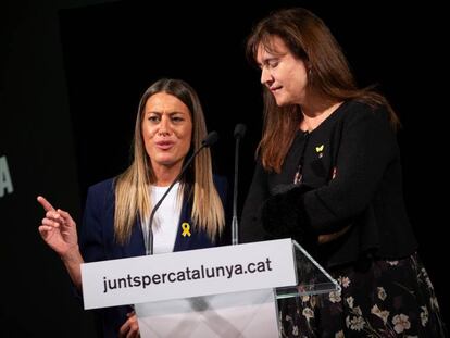 Míriam Nogueras y Laura Borràs, candidatas de Junts per Catalunya, en el acto de ayer.