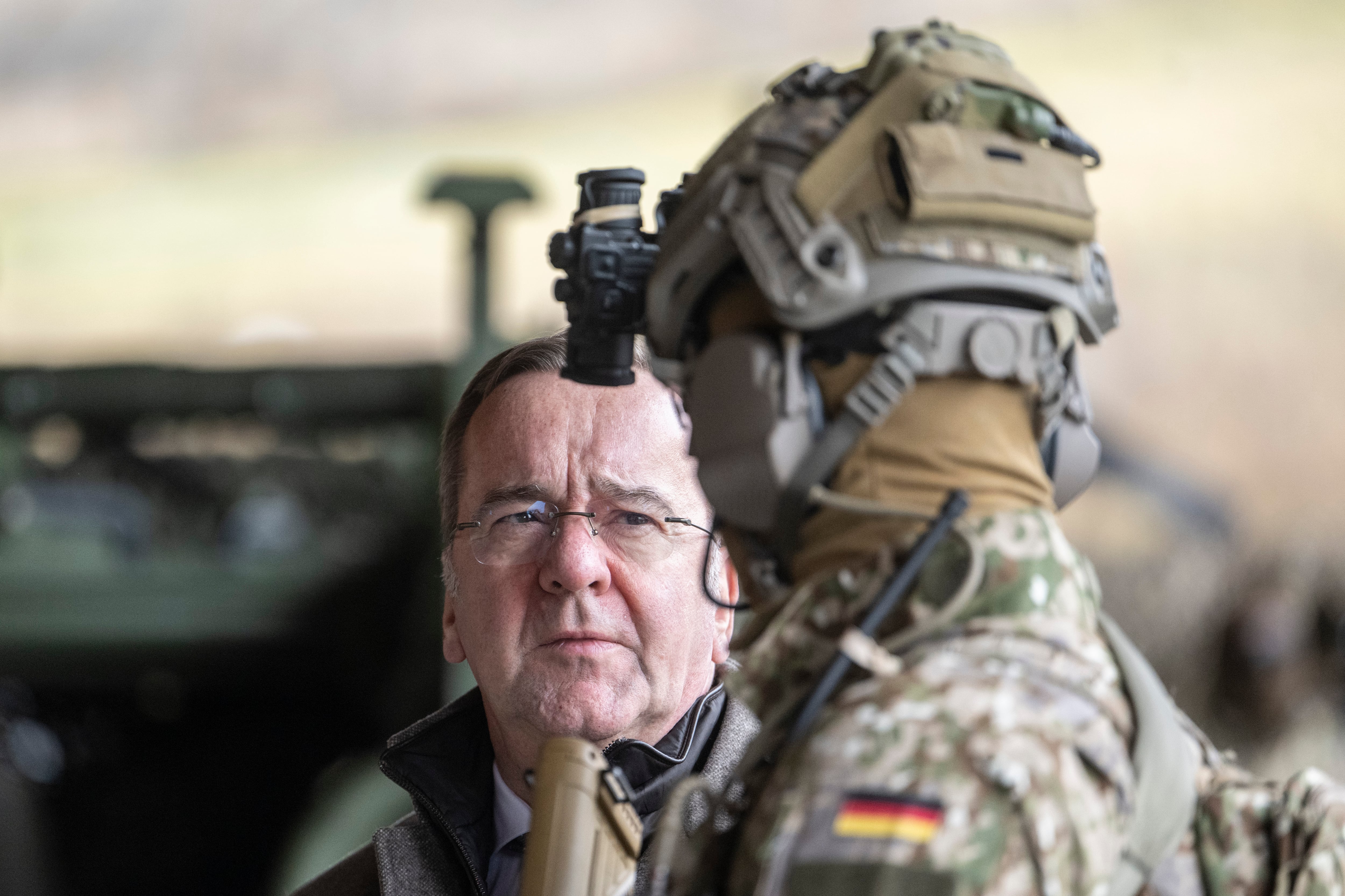 Alemania se lanza a un rearme con dudas por los fantasmas del pasado