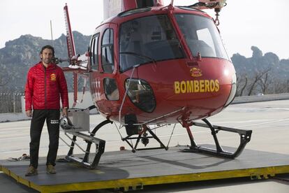 Jaime Gaiteiro, oficial de bombero de la Comunidad de Madrid del Grupo de Rescate de Alta Montaña.