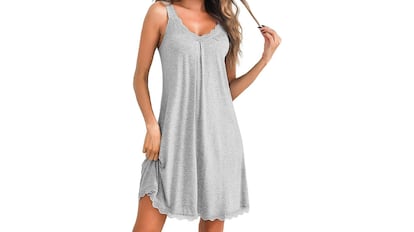 Este camisón de mujer es top ventas en Amazon y destaca por su comodidad.