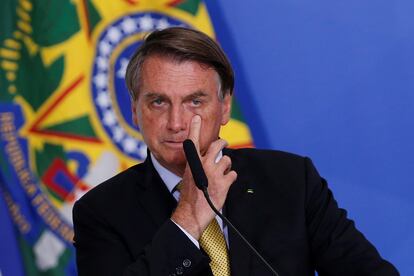 O presidente Jair Bolsonaro durante uma cerimônia no Palácio do Planalto, nesta terça-feira.