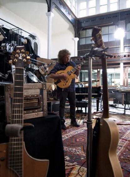 "Ha sido como aprender a tocar con músicos desconocidos", cuenta Pat Metheny sobre su nuevo trabajo, <i>Orchestrion.</i>