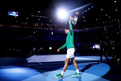 Novak Djokovic celebra este domingo su vitoria contra Dominic Thiem en el Open de Australia 2020.