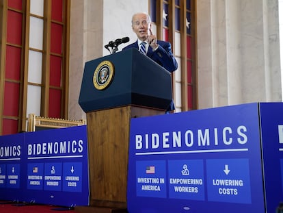 El presidente de Estados Unidos, Joe Biden, durante su discurso sobre la economía en el Old Post Office de Chicago.