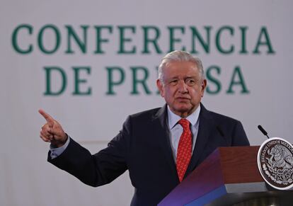 Andrés Manuel López Obrador dice que su hijo Jesús Ernesto da positivo a Covid 19