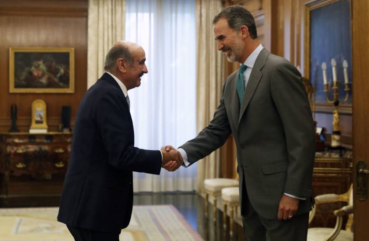 El rey abre la ronda de consultas con el diputado cántabro del PRC ...