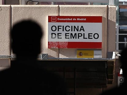 Oficina de empleo en Madrid.