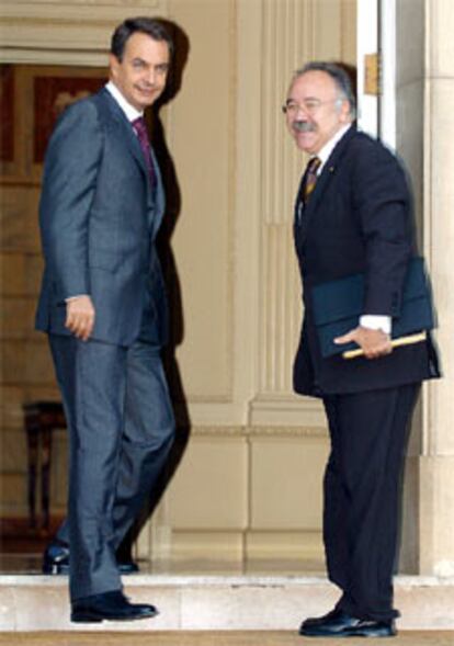 José Luis Rodríguez Zapatero y Josep Lluís Carod Rovira, en La Moncloa.