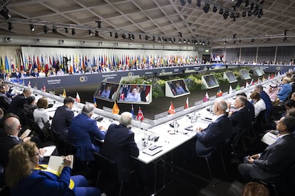 Sesión plenaria de apertura de la Cumbre sobre la Paz en Ucrania. Los principales Jefes de Estado internacionales se reúnen los días 15 y 16 de junio en el Buergenstock Resort en el centro de Suiza.
