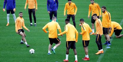 Entrenamiento de la Roma, previo a su partido de Champions.