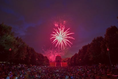 Castillo de fuegos artificiales durante la celebración en la biblioteca Presidencial William McKinley, Canton, Ohio.