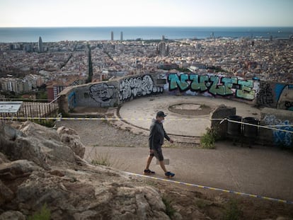 Els bunkers del Carmel de Barcelona, plens de grafits.