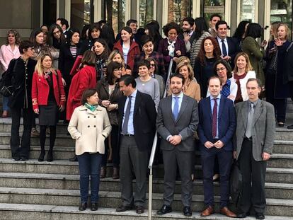 Concentración ante el Palacio de Justicia de Bilbao el pasado 5 de abril