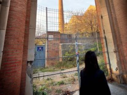 Una puerta de acceso a Can Batlló.