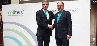 Francisco Reyn&eacute;s, presidente de Cellnex, y Tob&iacute;as Mart&iacute;nez, consejero delegado