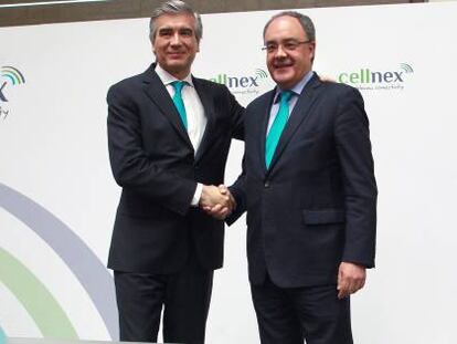 Francisco Reyn&eacute;s, presidente de Cellnex, y Tob&iacute;as Mart&iacute;nez, consejero delegado