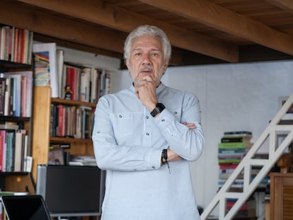 Darío Villamizar, escritor y analista político colombiano.